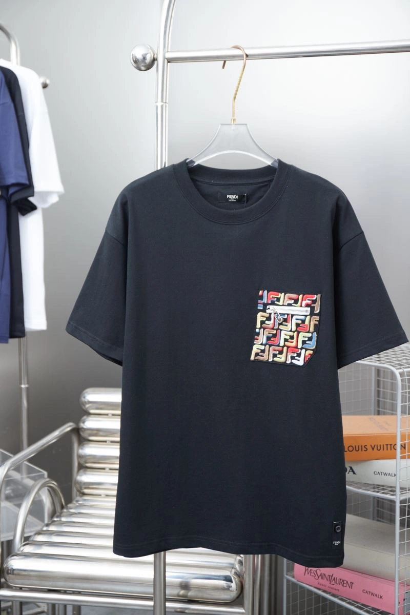 Timeless Fendi T-Shirts 123074