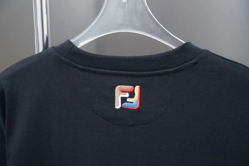 Timeless Fendi T-Shirts 123074
