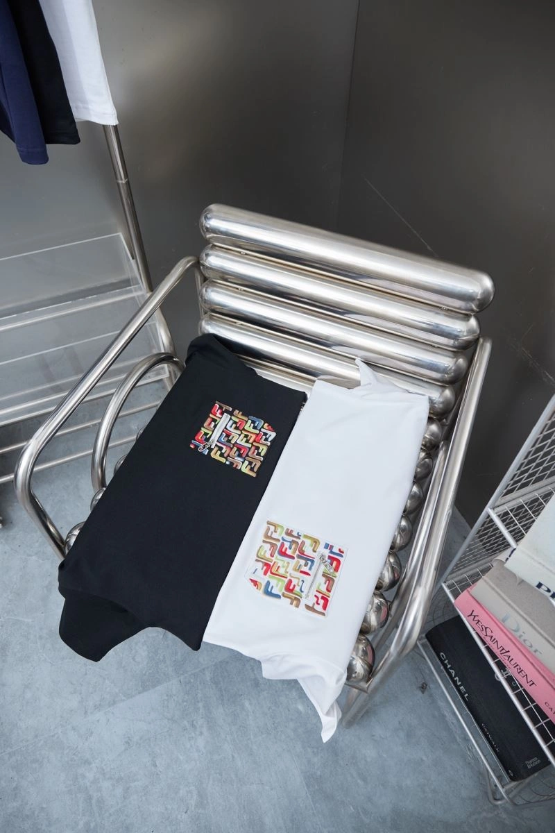 Timeless Fendi T-Shirts 123074