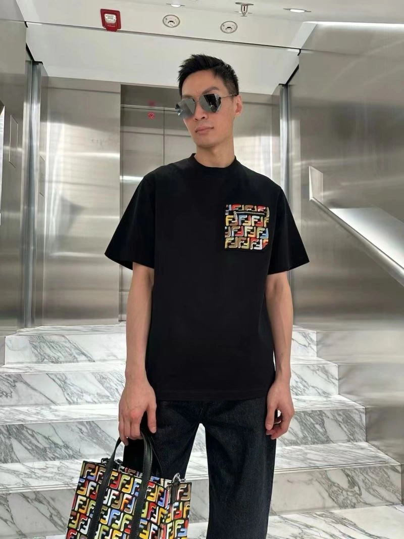 Timeless Fendi T-Shirts 123074