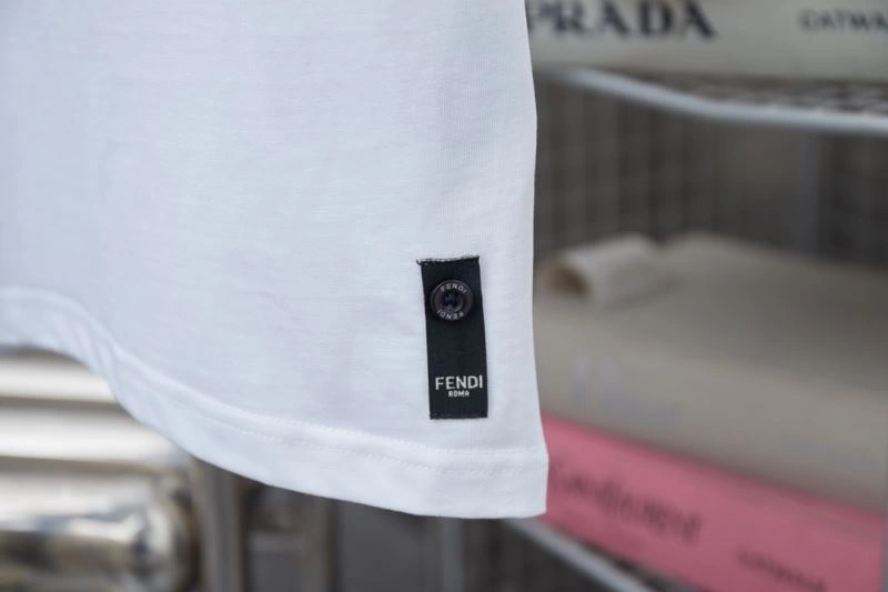 Original Fendi T-Shirts 123059