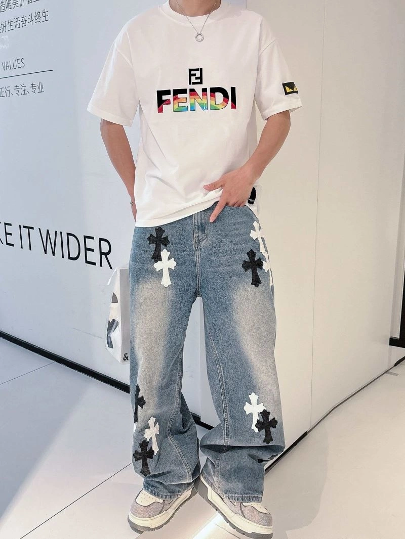 Fendi T-Shirts ComfortFit 123075