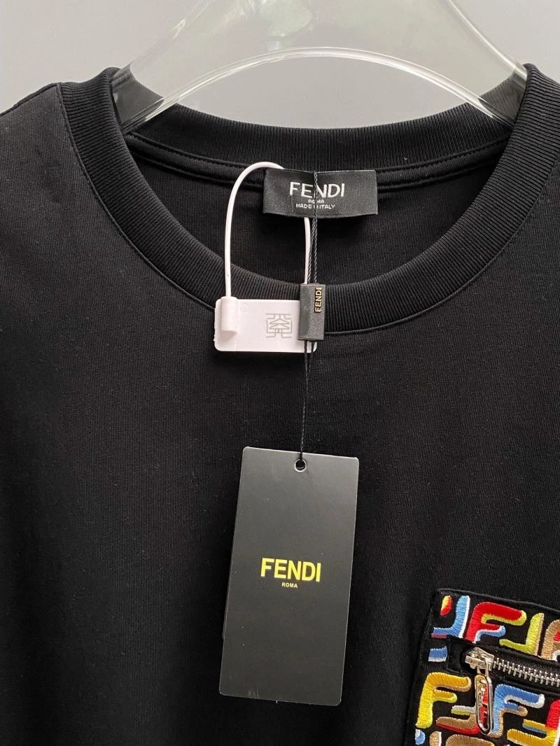 Fendi T-Shirts WrinkleFree 123070