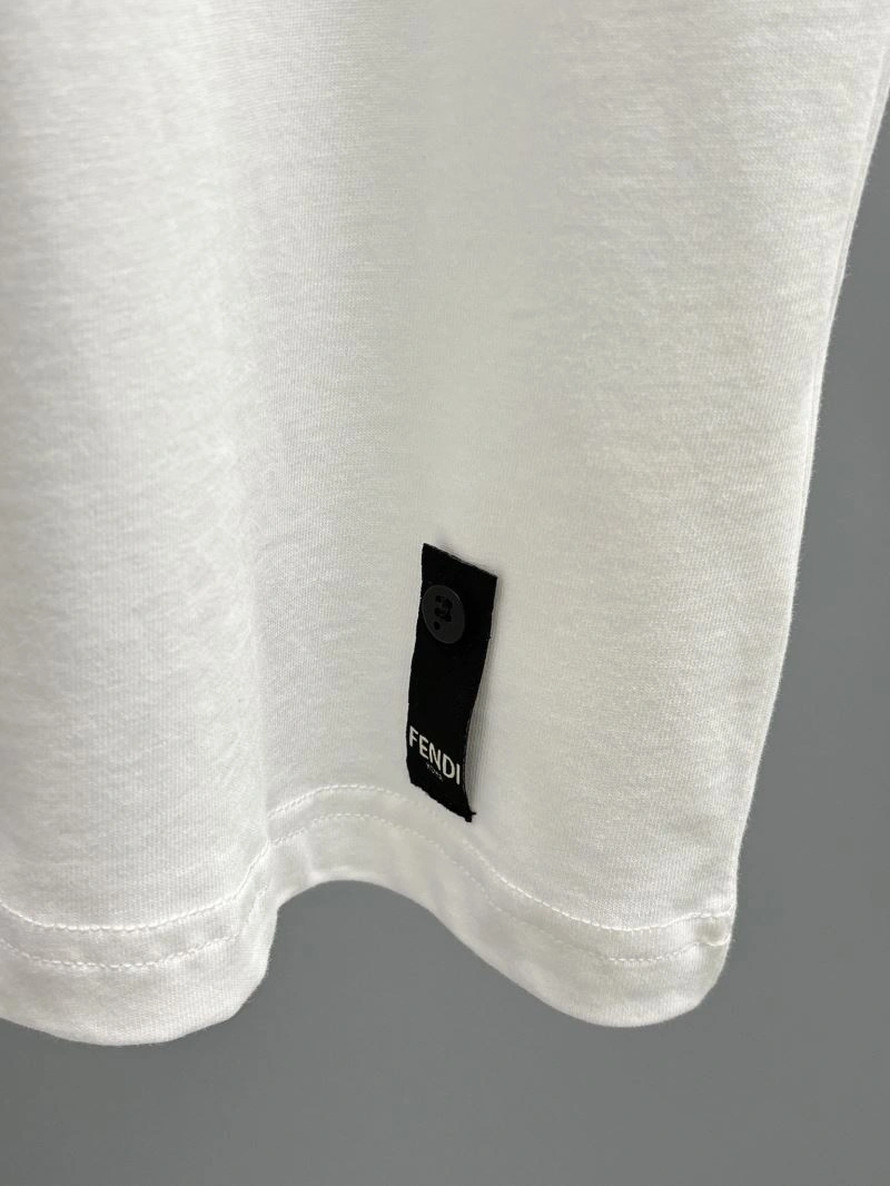 Fendi T-Shirts Refined 123048