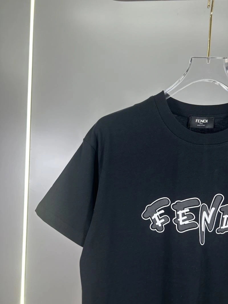 Fendi T-Shirts WrinkleFree 123052