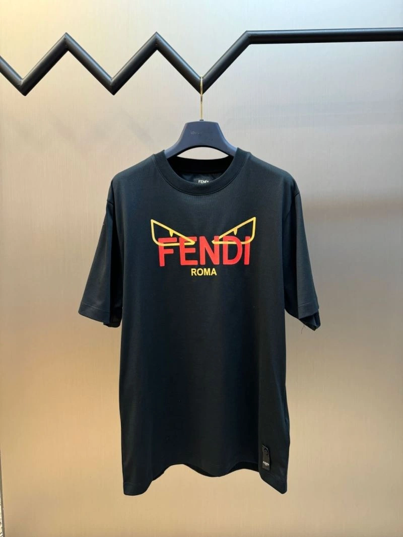 WellDesigned Fendi T-Shirts 123043