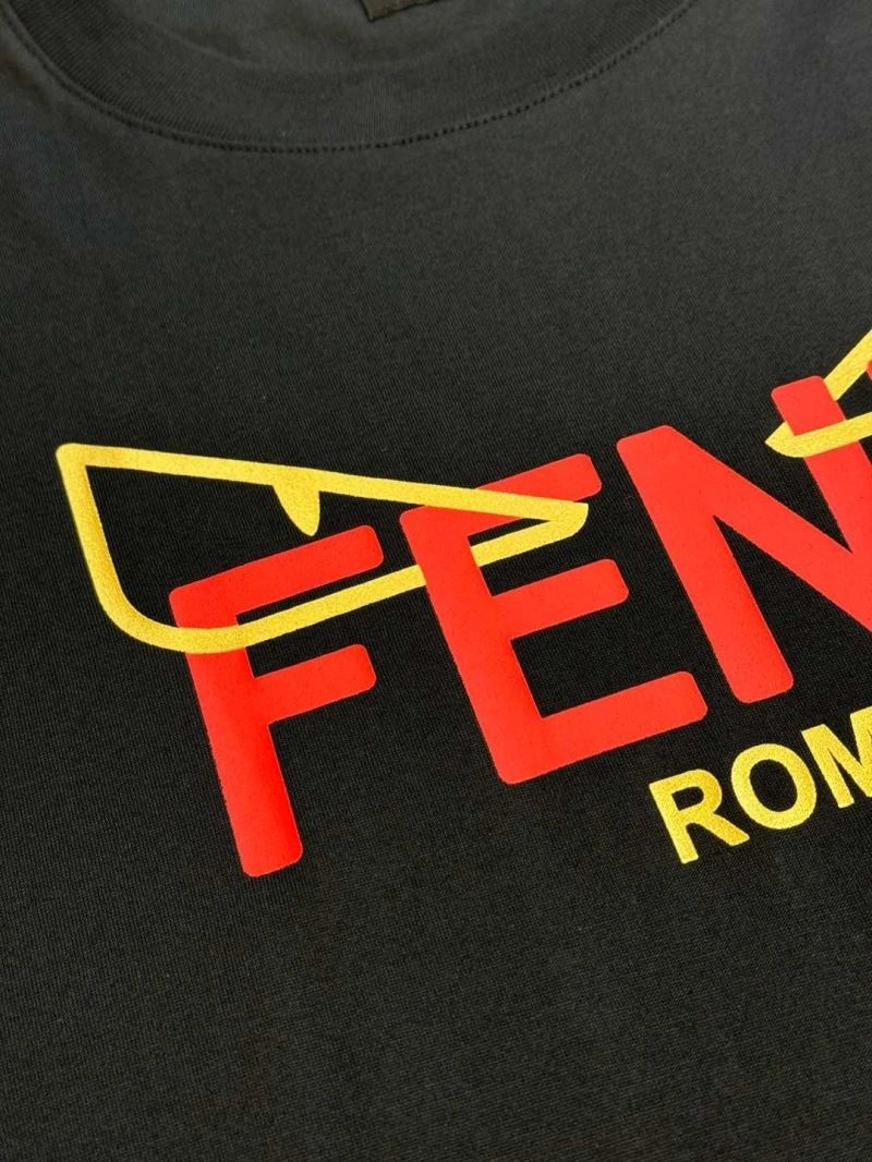 WellDesigned Fendi T-Shirts 123043