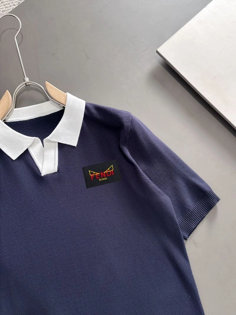 Fendi T-Shirts Comfortable 123035