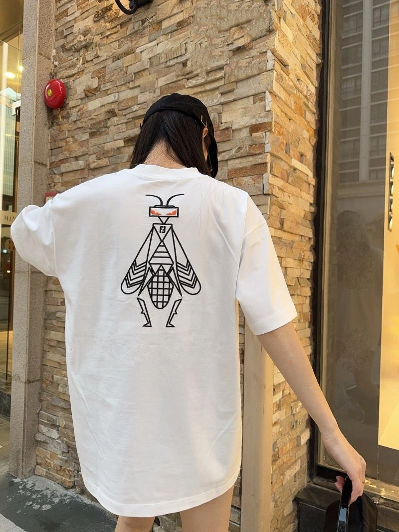 Fendi T-Shirts Minimalist 123007