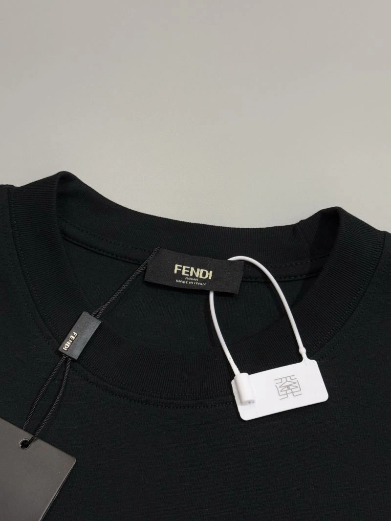 Fendi T-Shirts EasyMatch 123006