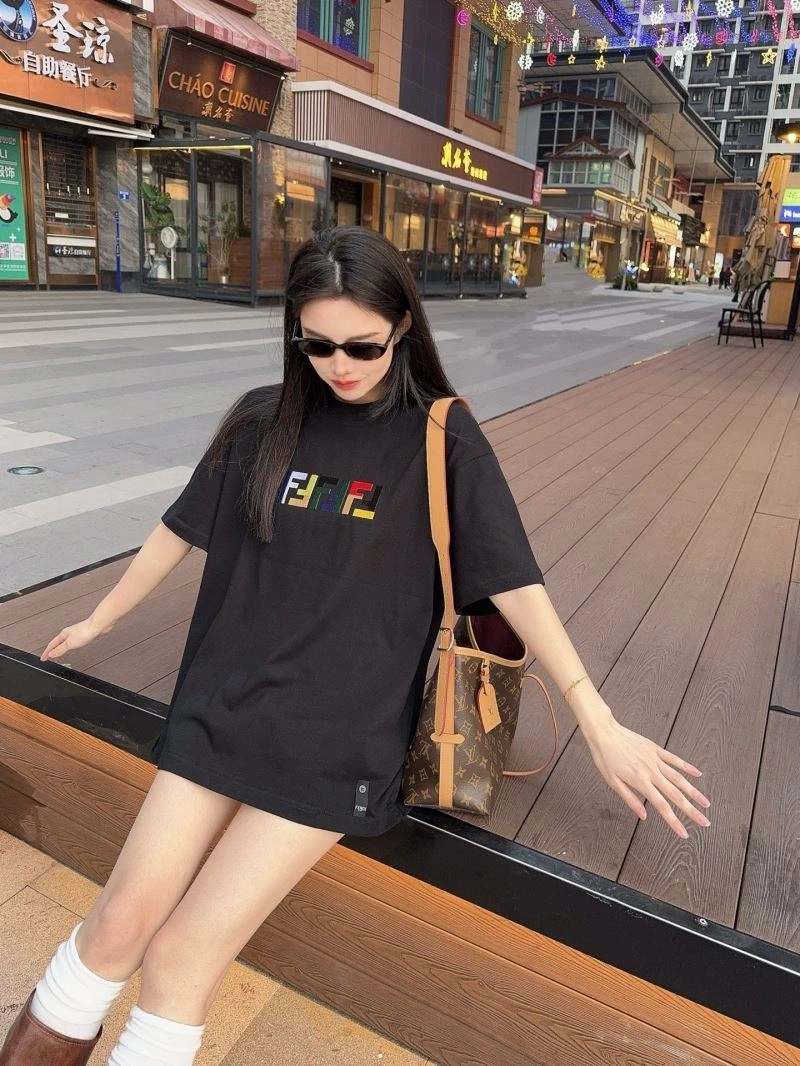 Fendi T-Shirts EasyMatch 123006