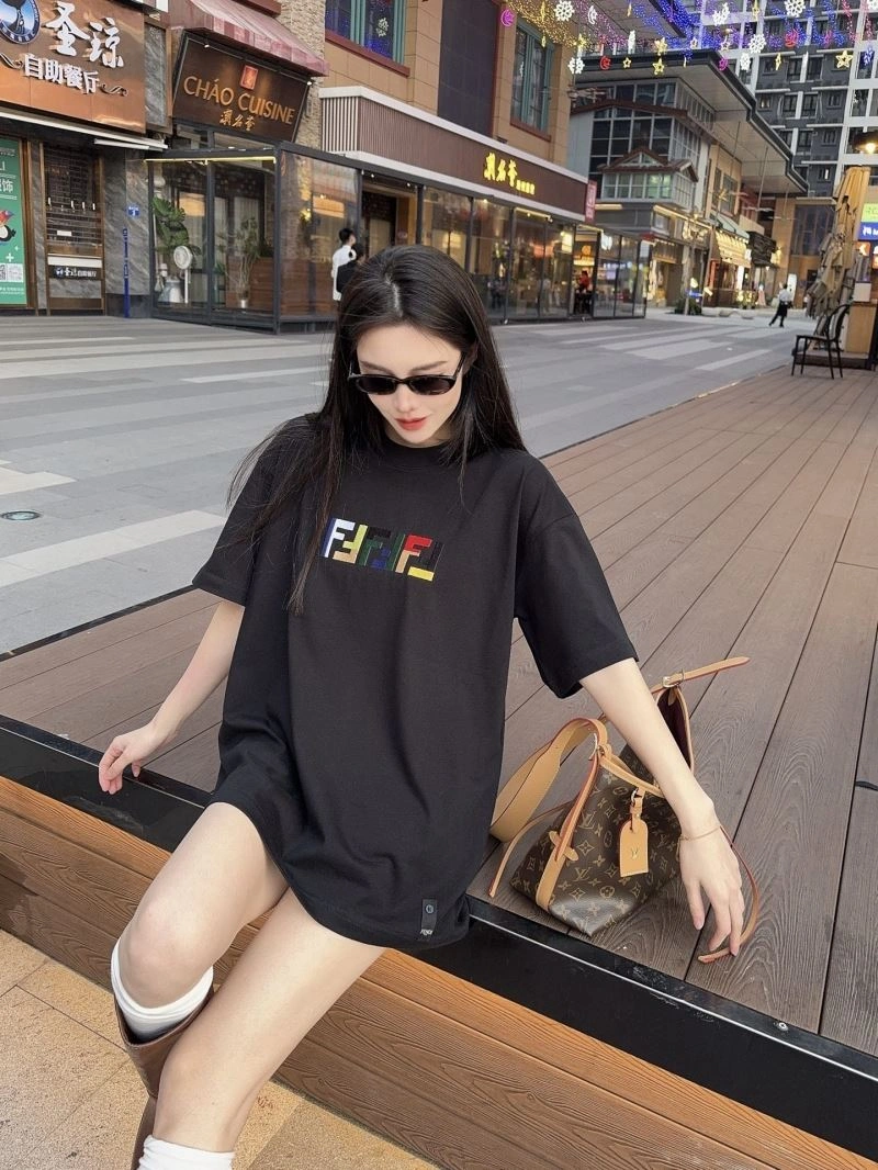 Fendi T-Shirts EasyMatch 123006