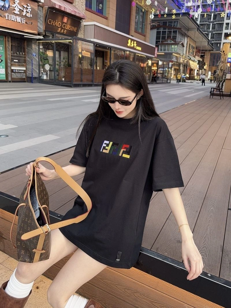 Fendi T-Shirts EasyMatch 123006