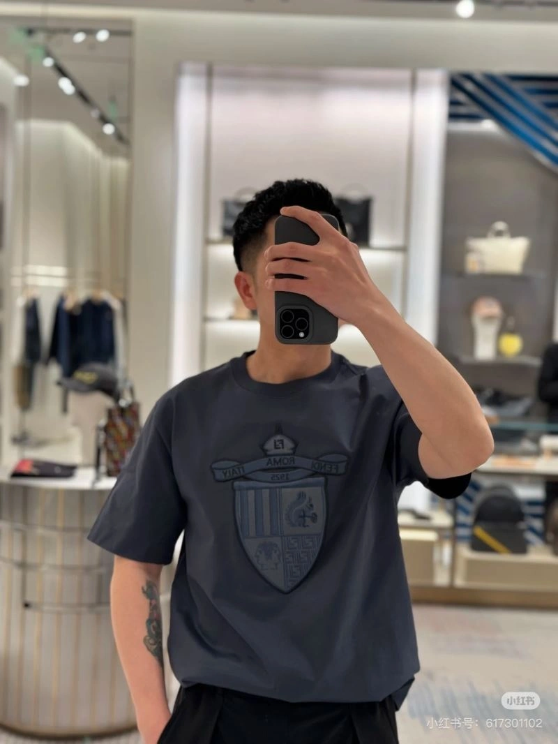 Fendi T-Shirts Compact 123004
