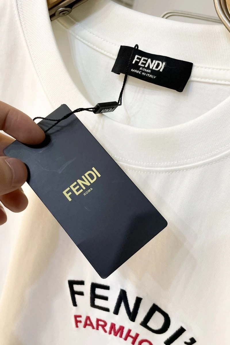 Fendi T-Shirts ComfortFit 123247