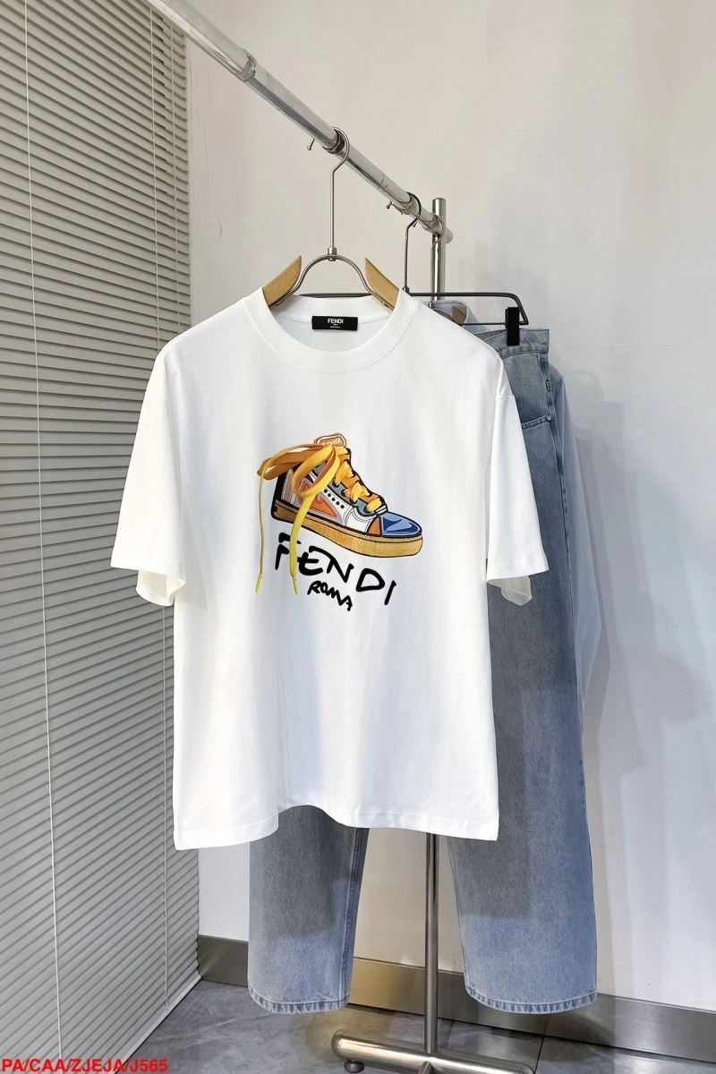 Fendi T-Shirts Bold 123240