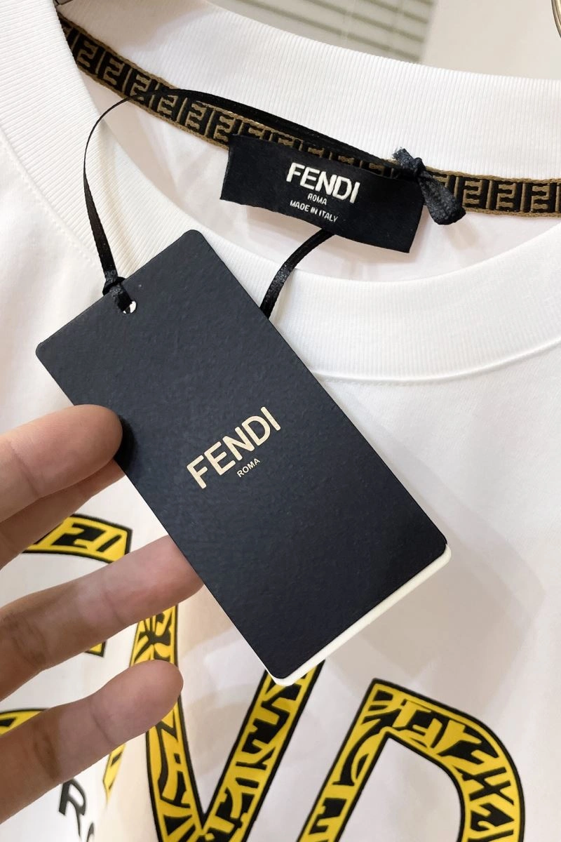 Casual Fendi T-Shirts 123220