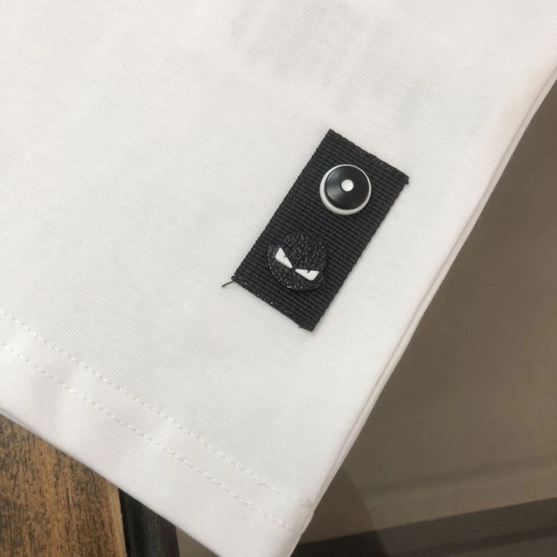Compact Fendi T-Shirts 123241