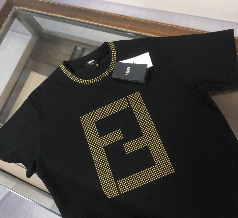 Fendi T-Shirts UrbanStyle 123225