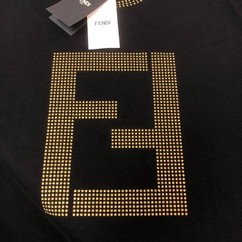 Fendi T-Shirts UrbanStyle 123225