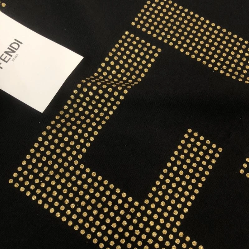 Fendi T-Shirts UrbanStyle 123225