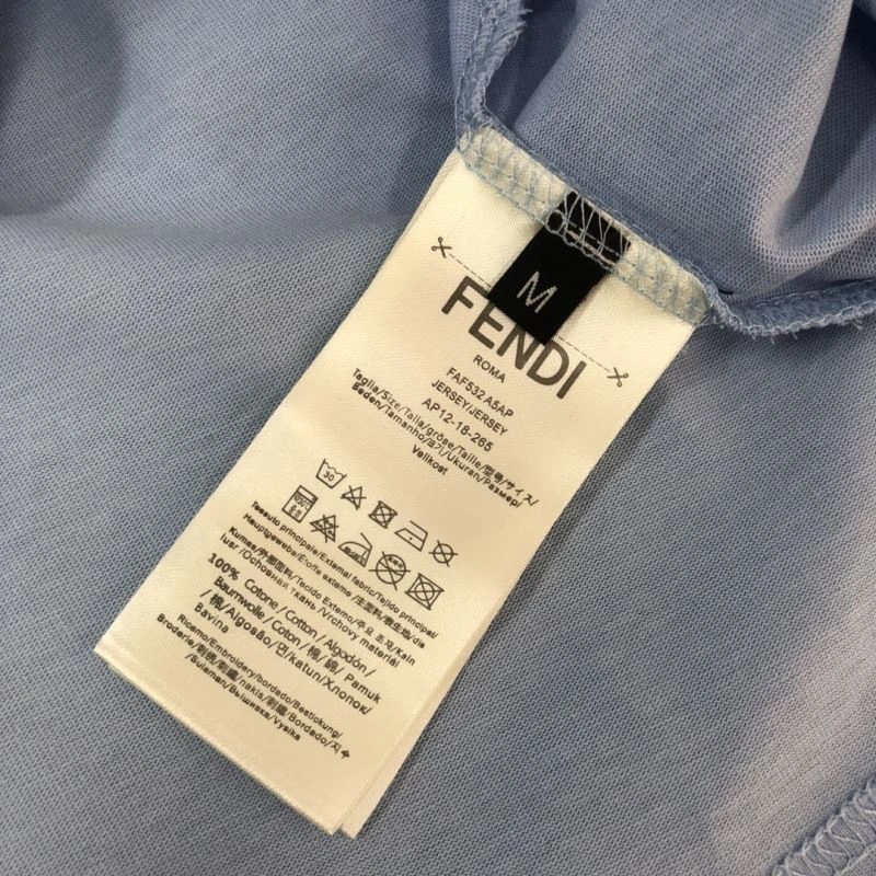 Fendi T-Shirts Vibrant 123208