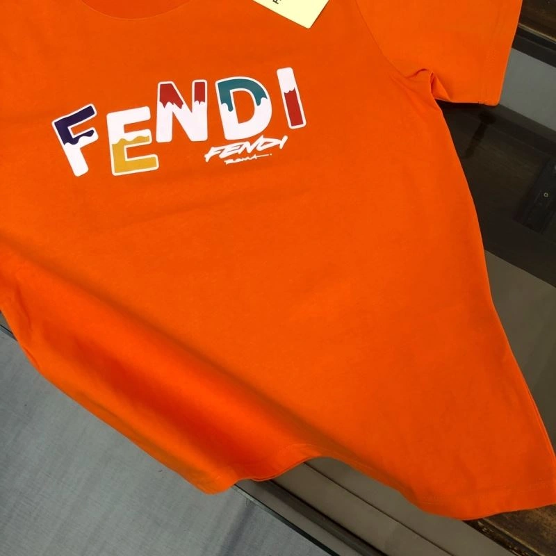 Fendi T-Shirts Breathable 123180