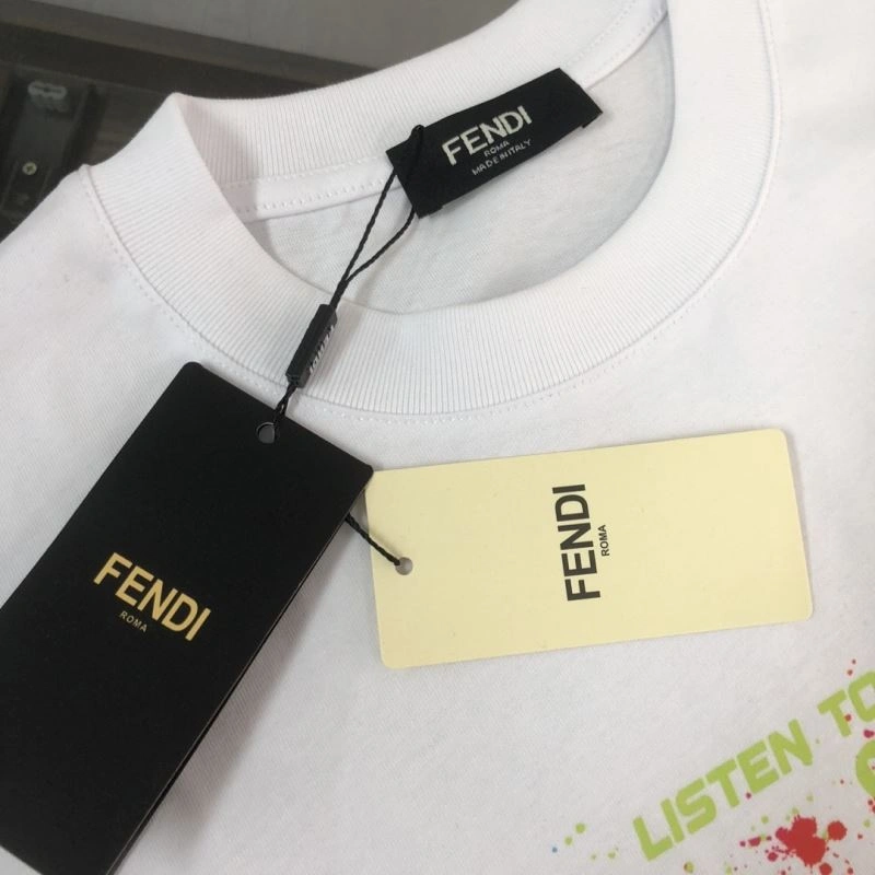 Seasonal Fendi T-Shirts 123200