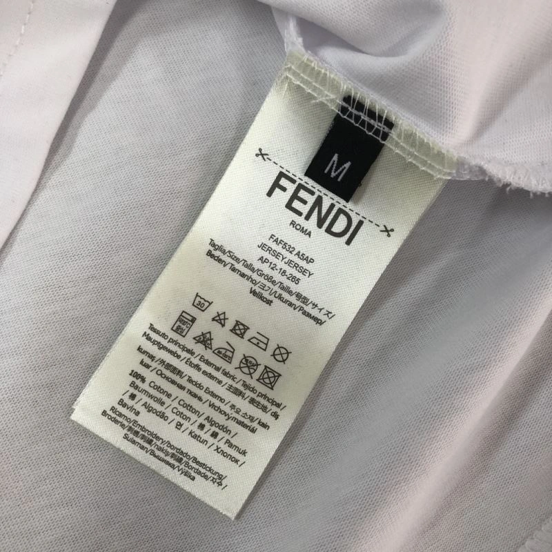 Seasonal Fendi T-Shirts 123200