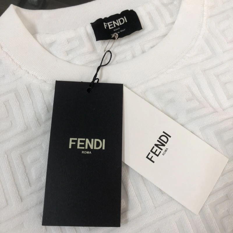 Stylish Fendi T-Shirts 123192