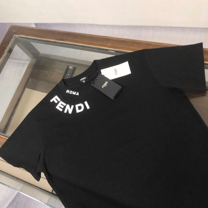 Fendi T-Shirts AllSeason 123184