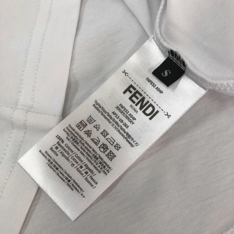 Packable Fendi T-Shirts 123202