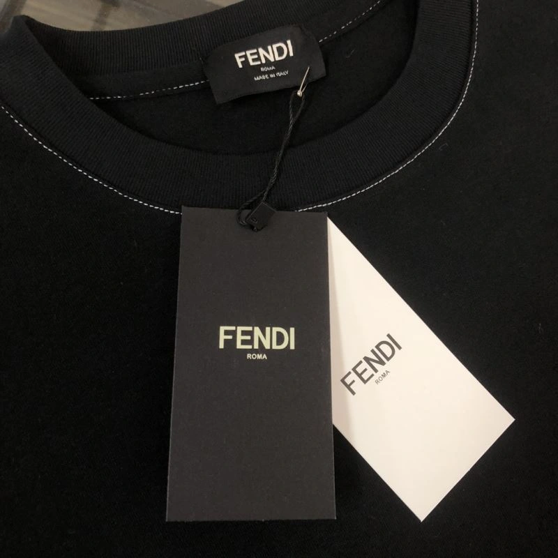 MoistureWicking Fendi T-Shirts 123179