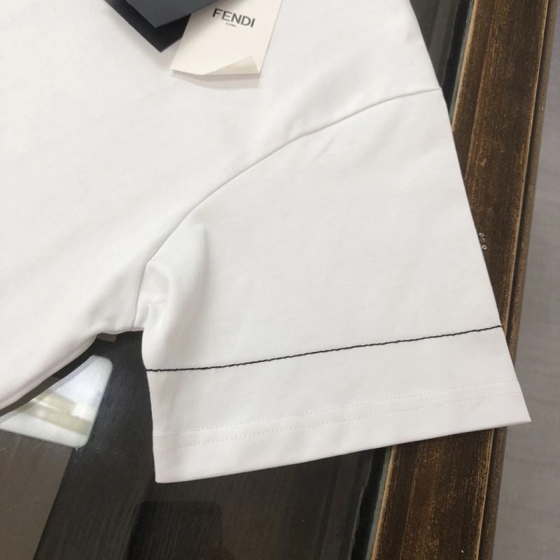 Fendi T-Shirts Sophisticated 123194