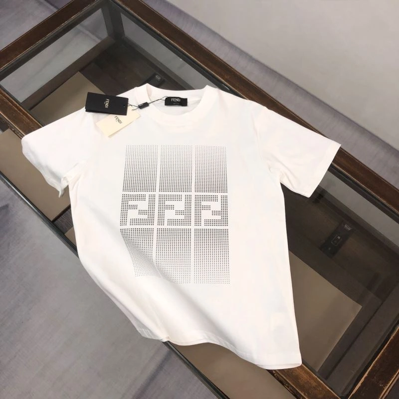 Fendi T-Shirts Comfortable 123205