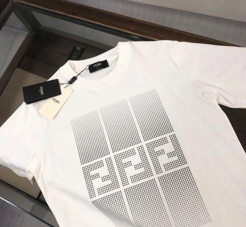 Fendi T-Shirts Comfortable 123205