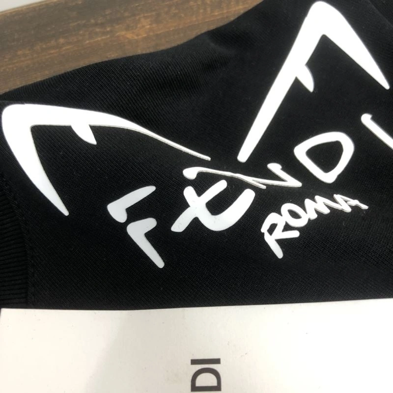 Timeless Fendi T-Shirts 123149