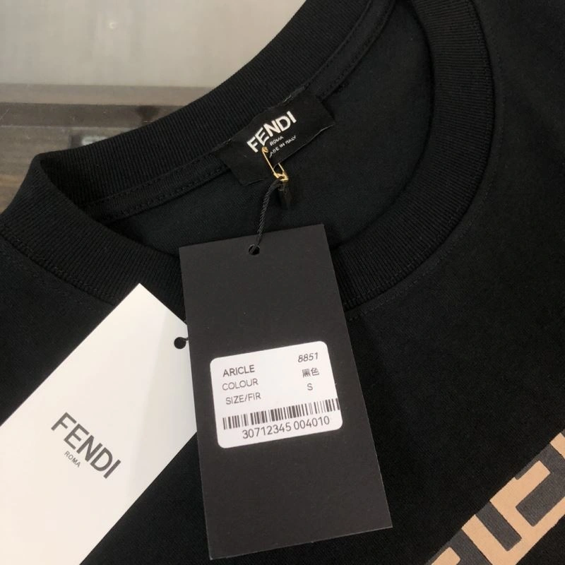 Fendi T-Shirts Functional 123143