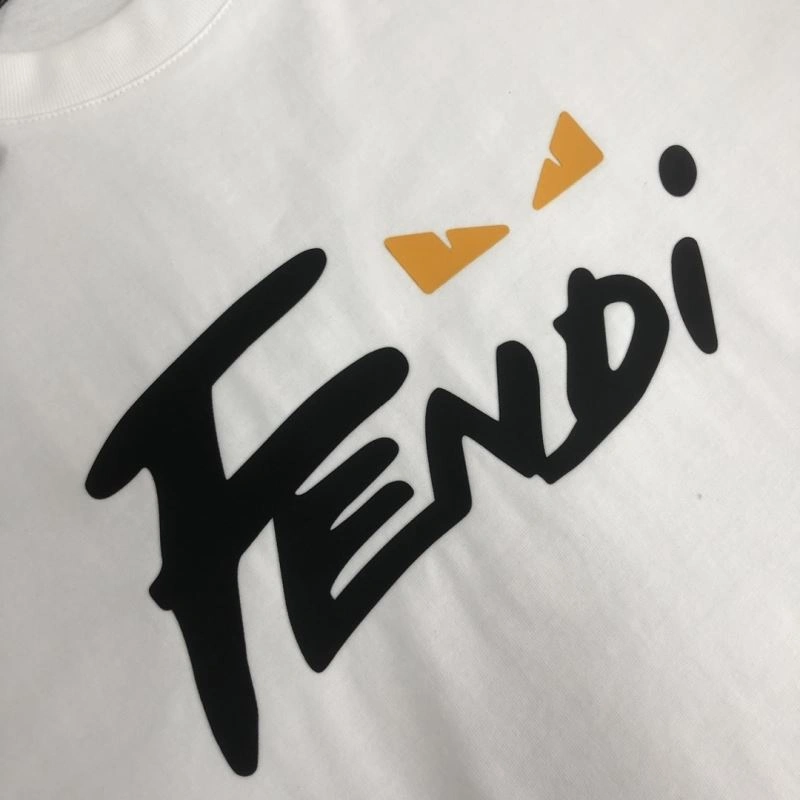 Durable Fendi T-Shirts 123142