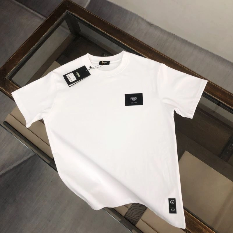 Effortless Fendi T-Shirts 123141