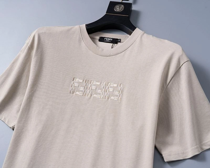 Comfortable Fendi T-Shirts 120379
