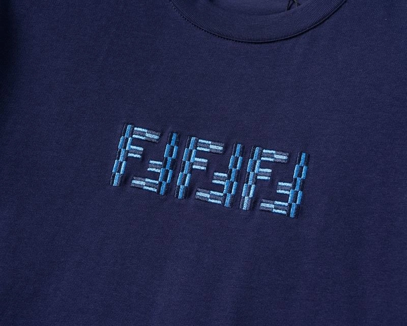 Comfortable Fendi T-Shirts 120379