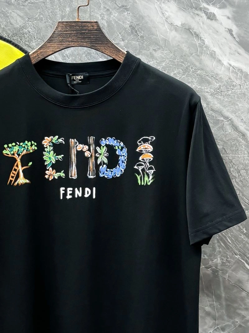 Classic Fendi T-Shirts 122832
