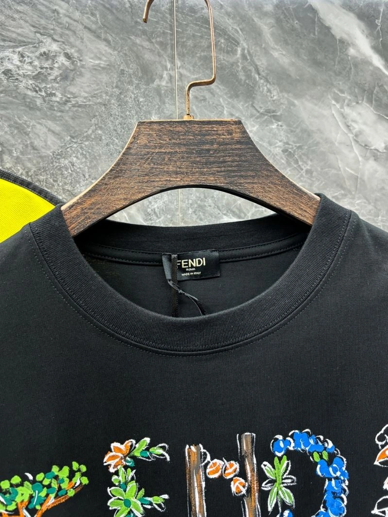 Classic Fendi T-Shirts 122832