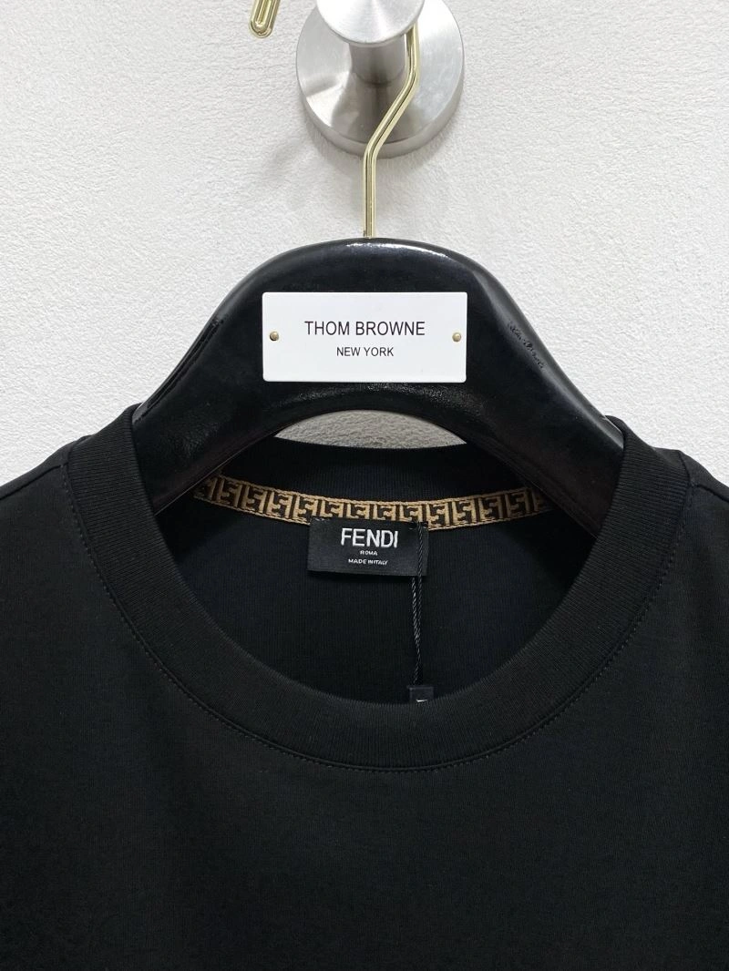 Durable Fendi T-Shirts 122820