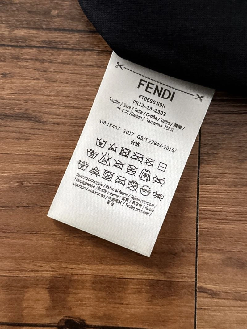 Fendi T-Shirts Thermal 122830