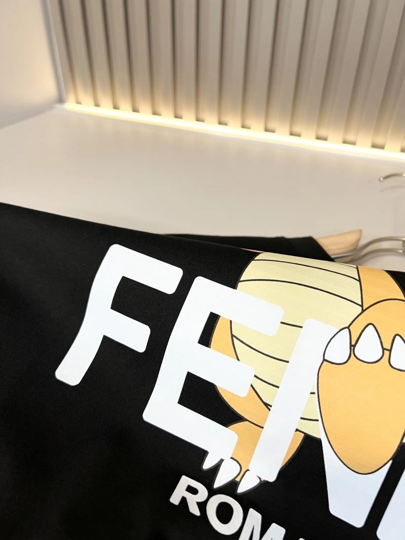 Fendi T-Shirts Packable 122823