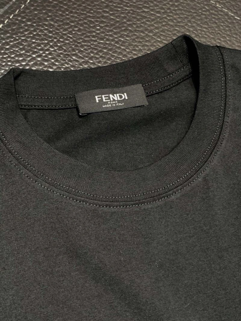 Fendi T-Shirts Neat 122827