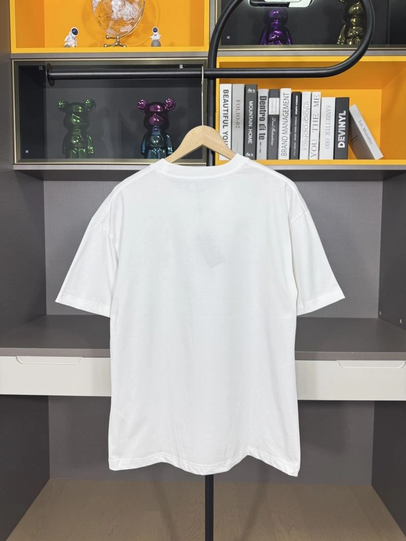 Fendi T-Shirts Resilient 122810