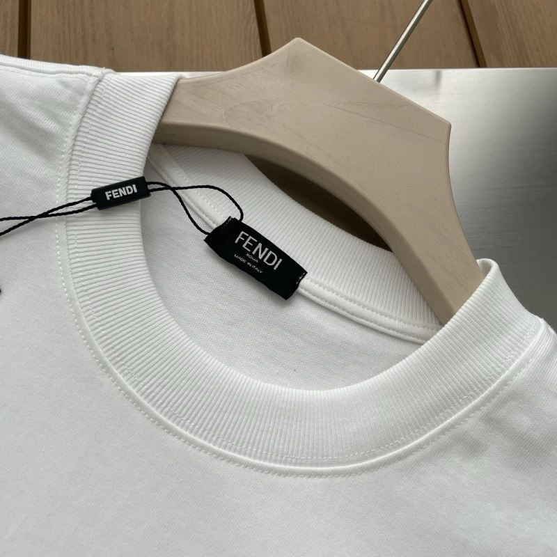Fendi T-Shirts Original 122800
